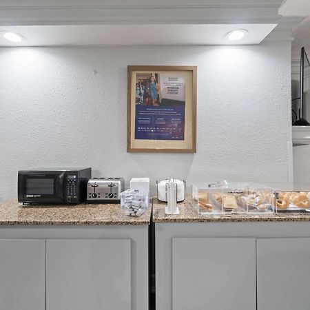 La Quinta Inn By Wyndham Corpus Christi North Екстер'єр фото