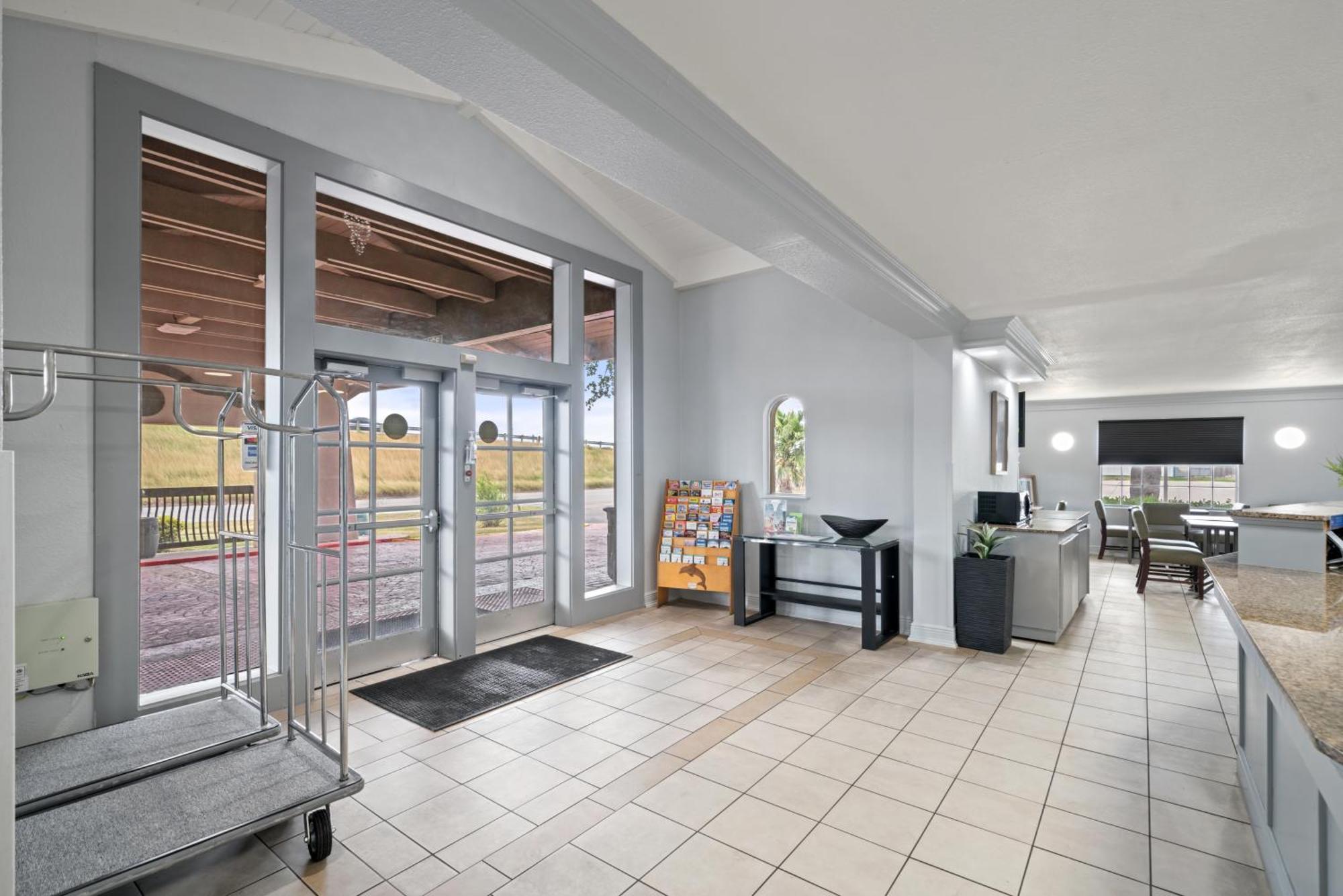 La Quinta Inn By Wyndham Corpus Christi North Екстер'єр фото